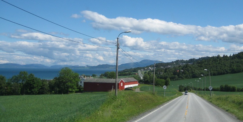 onderweg naar Vikhammer Camping 2016